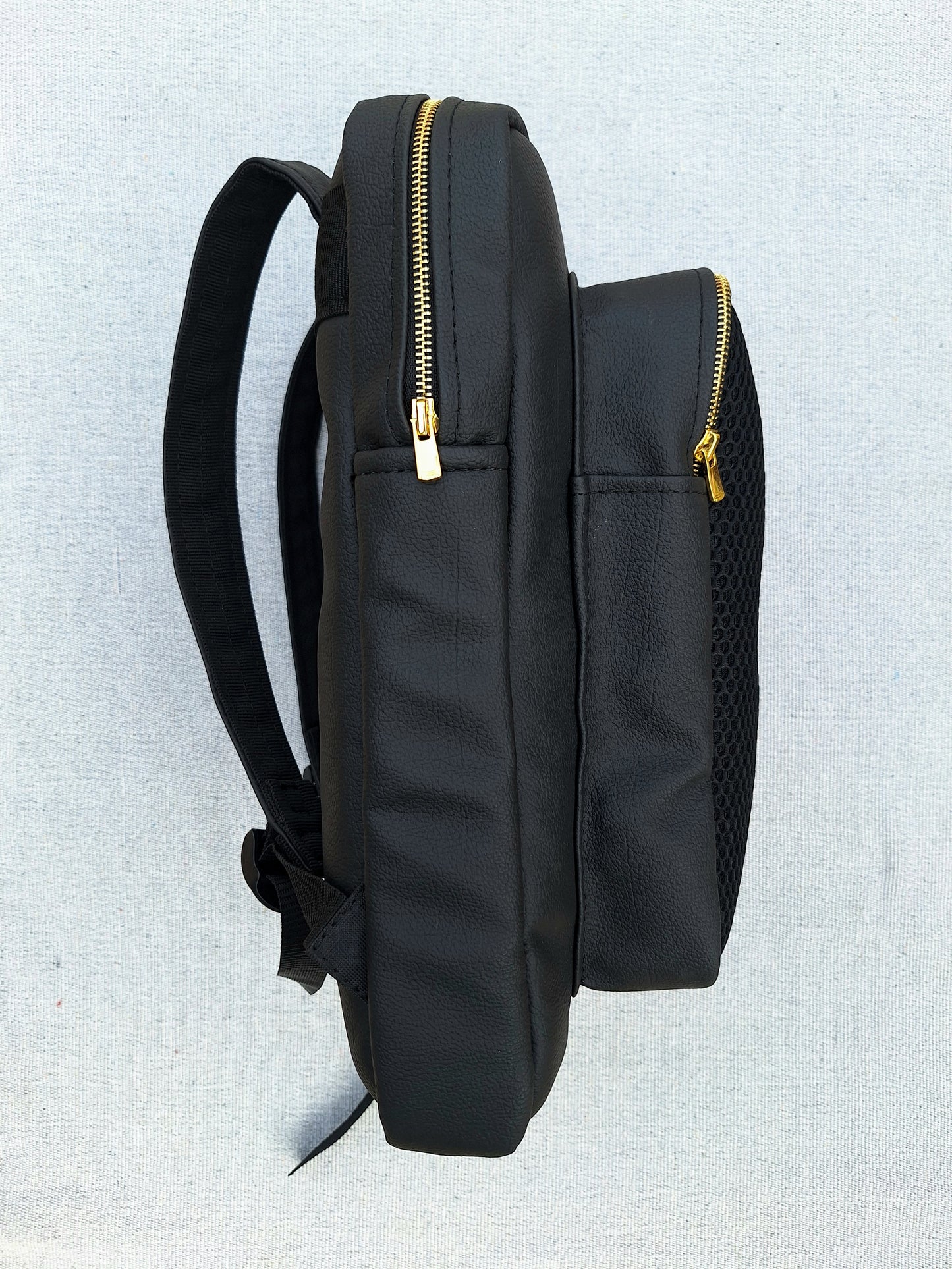 Table Mountain Backpack (BLACK)